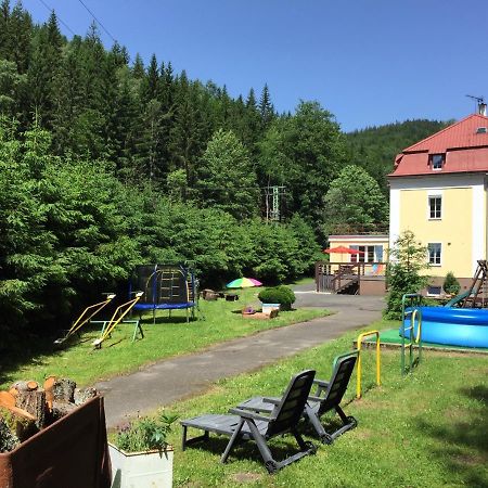 Horska Chata Pod Lanovkou Jáchymov Zewnętrze zdjęcie