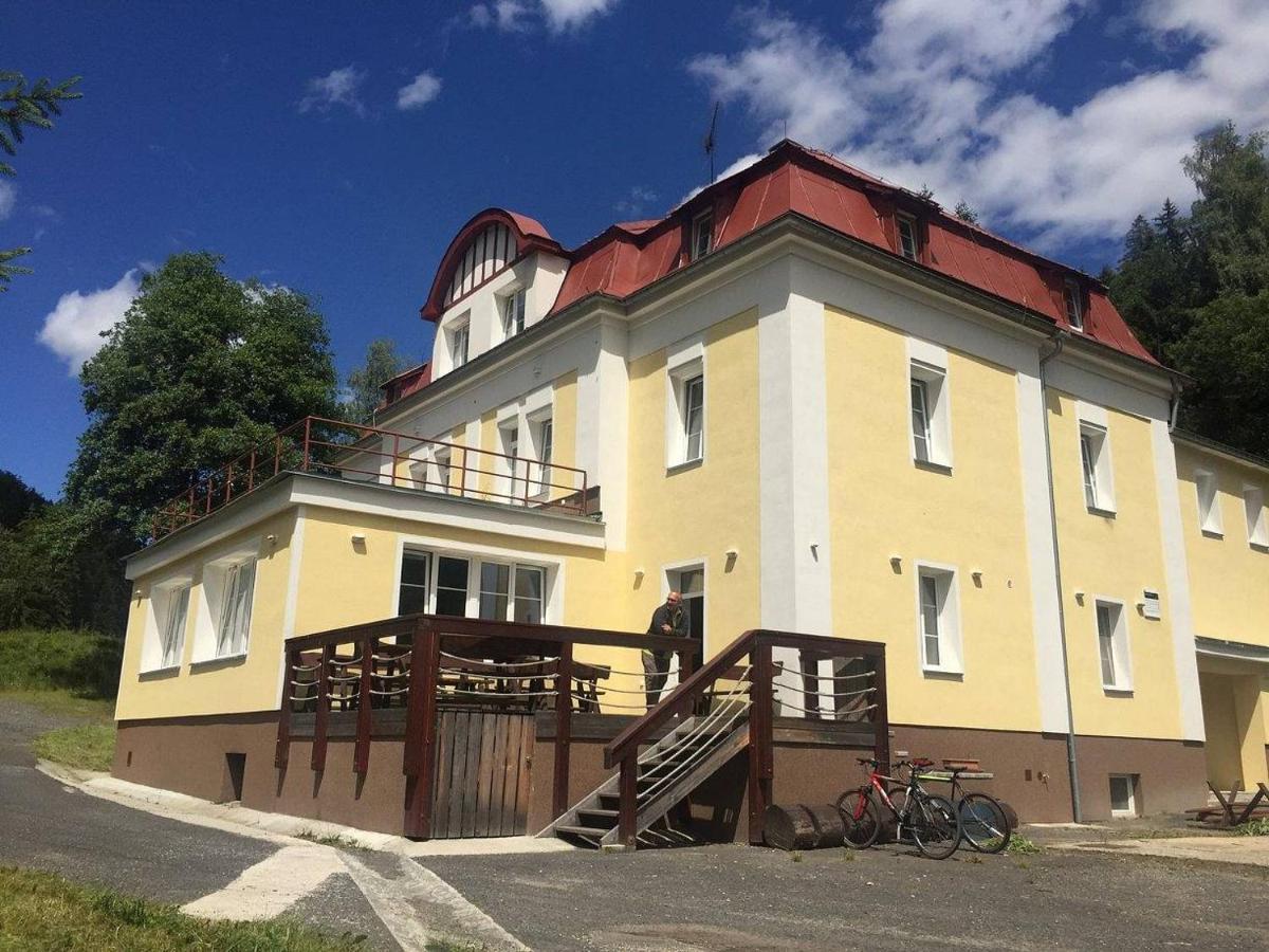 Horska Chata Pod Lanovkou Jáchymov Zewnętrze zdjęcie