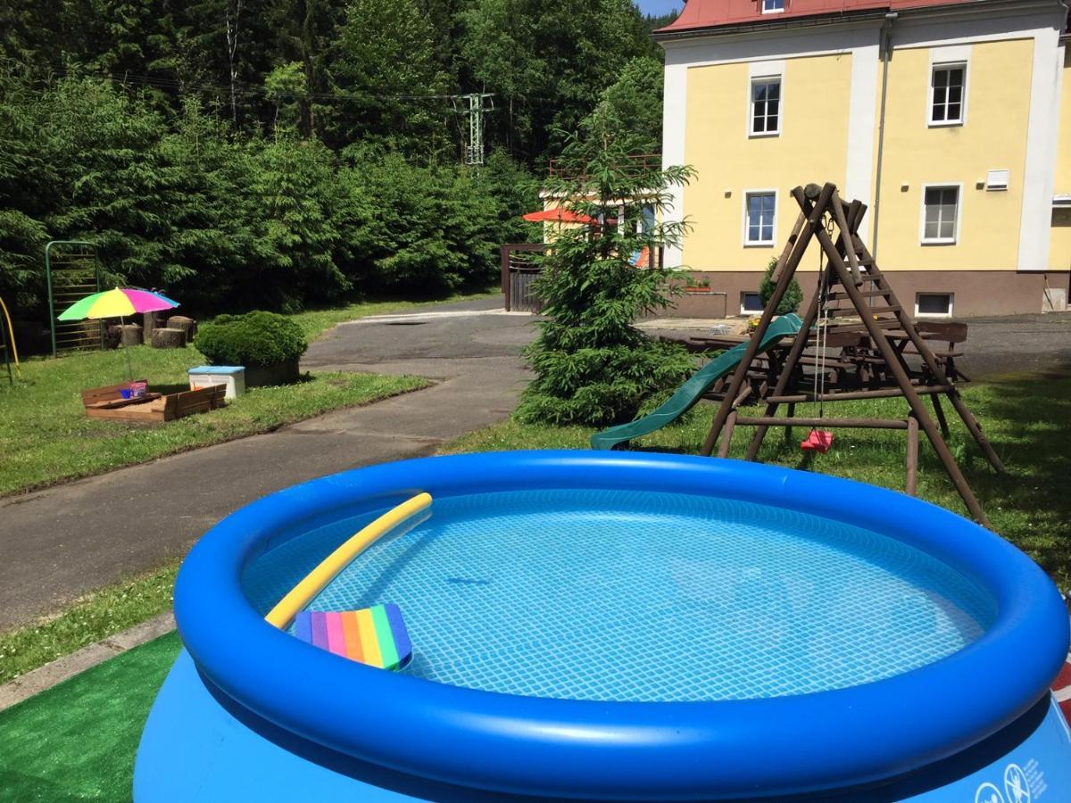 Horska Chata Pod Lanovkou Jáchymov Zewnętrze zdjęcie